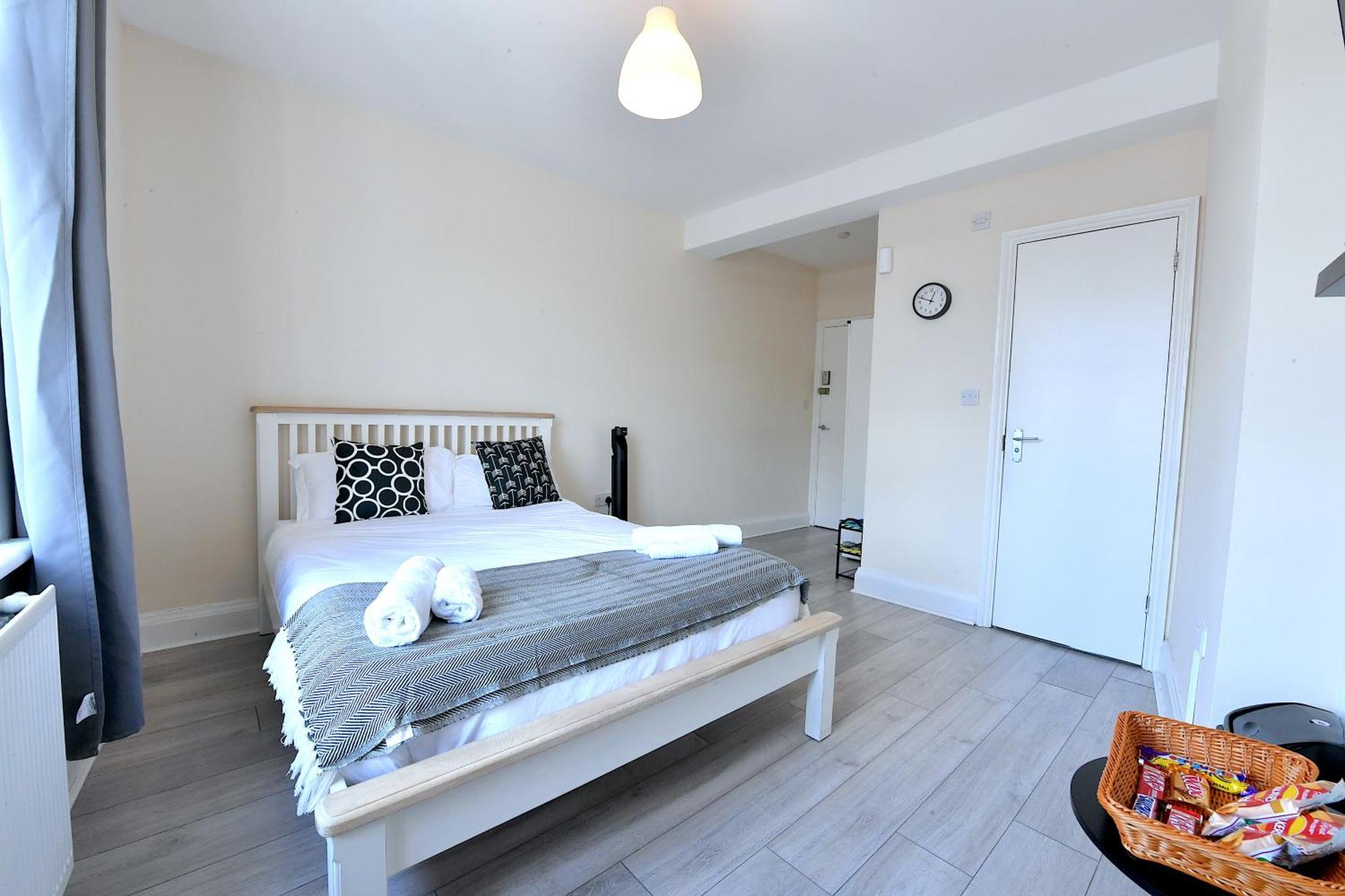 City Apartments Near Seven Sisters ロンドン エクステリア 写真